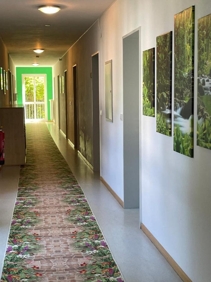 Krug'S Family Hostel Und Restaurant Weilheim in Oberbayern Eksteriør bilde