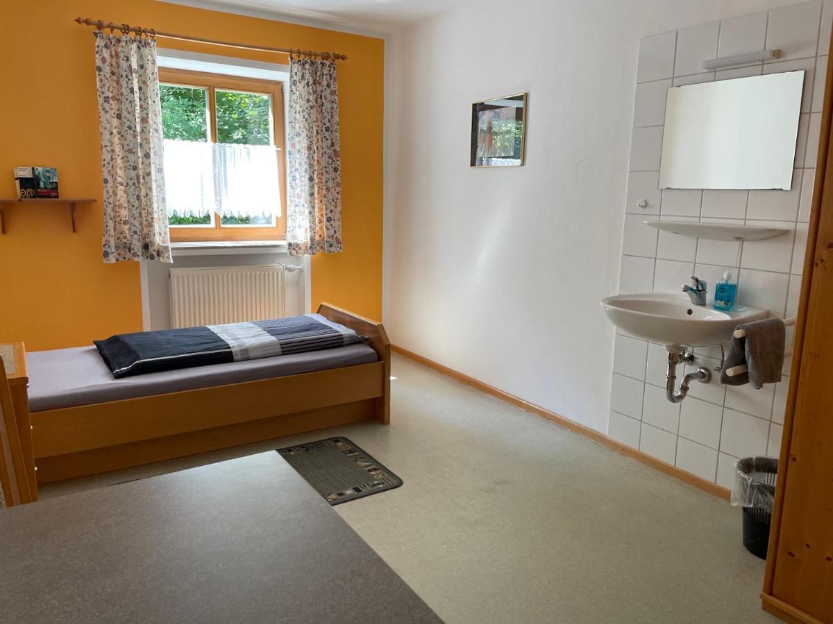 Krug'S Family Hostel Und Restaurant Weilheim in Oberbayern Eksteriør bilde